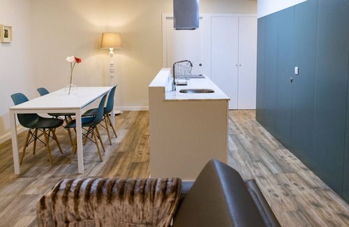Paranhos House | Very nice spacious house 10 minutes walk from the center or 3 minutes by subway