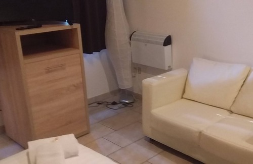 Chatelain Apartment | very nice studio close to public transport located in the district of ixelles