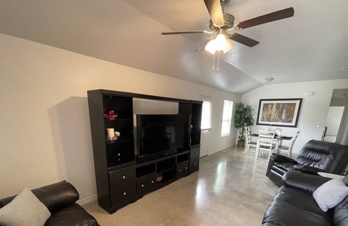 Killeen House | Very Open 3 Bedroom 2 Bath