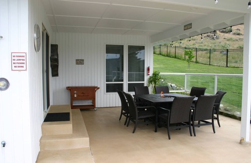 Chelan House | Very Private custom home with pool and amazing 180 degree views, 3 miles to town