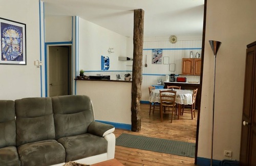 Murat-le-Quaire House | Very quiet house, ideal for skiing, hiking and sightseeing, close to La Bourboule.