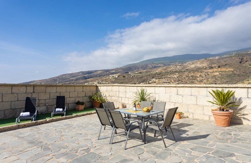 Fasnia Cottage | Very quiet location, with pool and large terrace, free WIFI