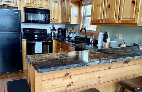 Ranger Cabin | Very quiet mountain cabin in gated Talking Rock Creek Resort.