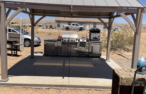 Surprise House | Very relaxing desert setting on 1 acre away from the busy streets of Surprise