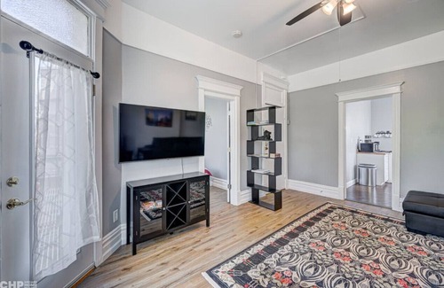 Lakeview Apartment | Very Sharp Cozy Pad!