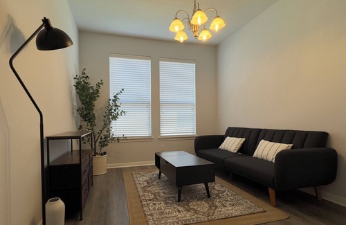 Barker House | Very spacious- luxury master bedroom, new furniture attach private bathroom