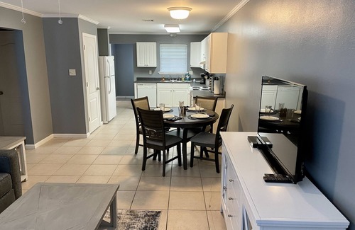 Gray Apartment | Very Spacious, Open Floor Plan 2 Bedroom Apt.
