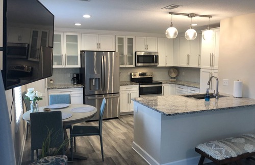 Casselberry Condo | Very Special HGTV Type 2 bed 1 bath