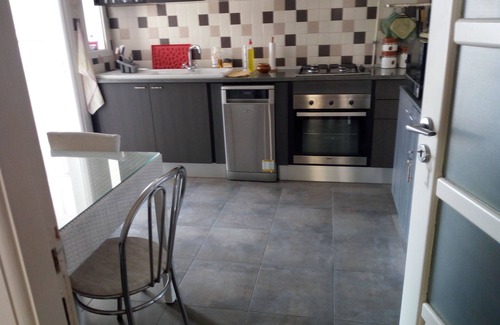 El Aouina Apartment | Very well equipped apartment, 2 bedrooms, living room, guarded parking
