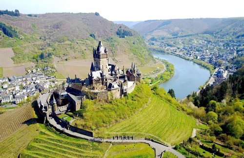 Lahr House | Very well-kept apartment in a good location in the Hunsrück.