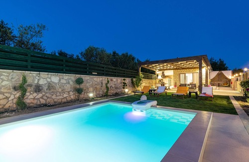 Agia Marina Villa | Vesta Villa - Two-Bedroom Villa with Private Pool