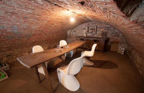 Dolni Vestonice House | Vestonicka Moruse