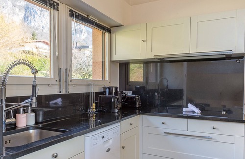 Veyrier-du-Lac Apartment | VEYRIER - La Brune, Duplex 4* vue lac et plage
