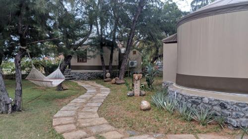 Injambakkam Resort | Vgp Golden Beach Resort