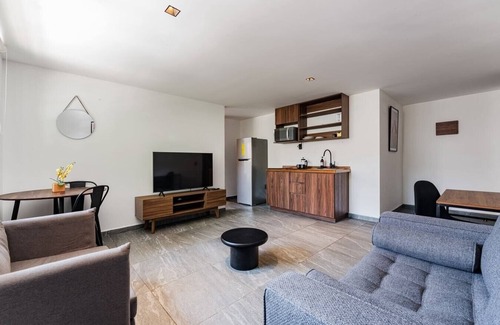 Santa Maria la Ribera Apartment | VH | Apt in Santa Ma la Ribera w/gym | 123
