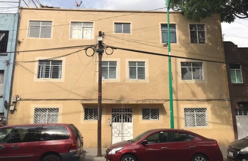 Santa Maria la Ribera Apartment | VH | FLAT w/wifi and comfy beds| 113