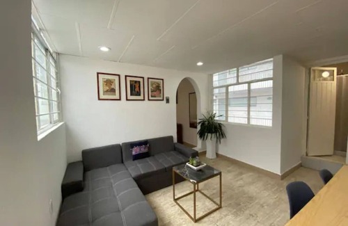 Santa Maria la Ribera Apartment | VH | FLAT w/wifi and comfy beds| 113