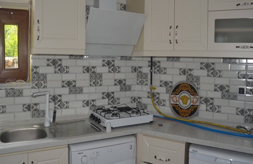 Yanik Villa | VİLLA NEPHRİTE (2+1)