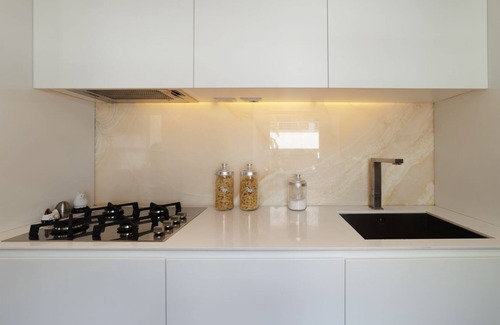 Quartiere XVII Trieste Apartment | Via Aquileia 7 Pax Design Apartment