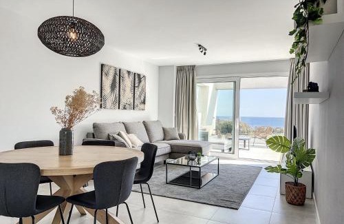 Casares Apartment | Via Celere 2340