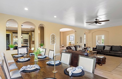 Temecula Villa | Via del Sur by AvantStay | Private Spanish Villa w/Views | Walk to Wineries!