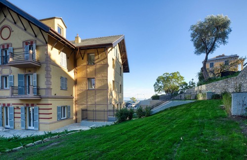 Arenzano House | Via di Francia