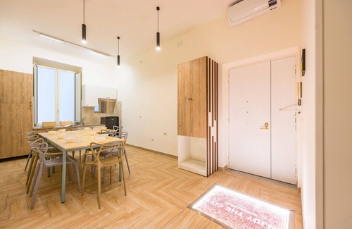 Vasto Apartment | Via Milano Central Station Apartment