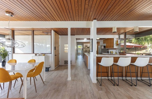 Lake Hodges House | Via Rancho Vacation Estate - Pool, Spa, Grand Piano, EV charging, and minutes to winery