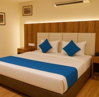Shanthala Nagar House | Via Ringred Palace