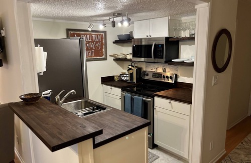 Diamondhead Condo | Vibez on the Lanai @ Diamondhead