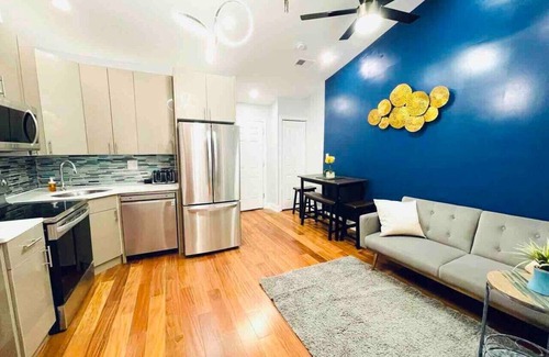 Rittenhouse Row Apartment | Vibrant 1BD Suite in Downtown Center City
