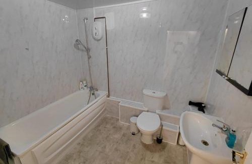 Weavers Apartment | Vibrant 2 bedrooms flat in Bricklane