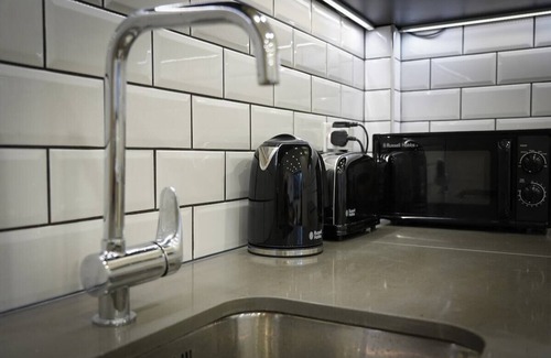 Bedford Apartment | Vibrant 2BR King Retreat - NEW!