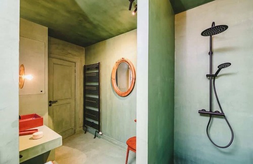 Middelheim Apartment | Vibrant Antwerp Retreat