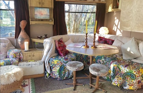 Cortober House | Vibrant Artists home Lough Arrow, Co.Sligo