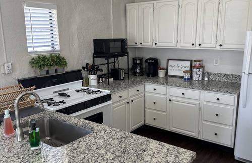 Downtown San Antonio House | Vibrant Downtown Casita with a Mural!
