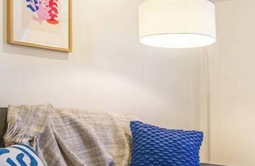 Papanui House | Vibrant Northlands Abode 1 Bed 1 Bath