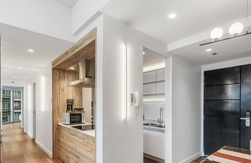 Pinagsama Condo | Vibrant Oasis with the best view + Fast WiFi