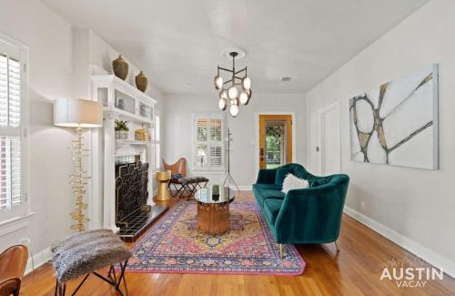 Greater South River City House | Vibrant, Quirky Home with Hot Tub Near S Congress