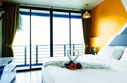 Ban Chang Apartment | Vibrant Rayong Beach only 5 mins to Phala Beach