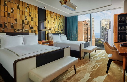 Rush and Division Hotel | Viceroy Chicago