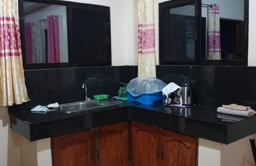 Mambajao House | Vickie Homestay - Mambajao Camiguin