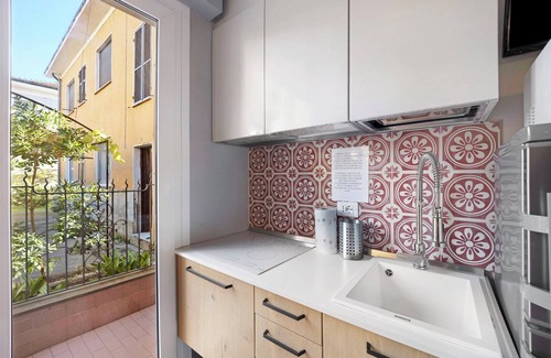 Diano Marina Apartment | 'Victoria Apartments Fil Rouge' with Balcony, A/C & Wi-Fi