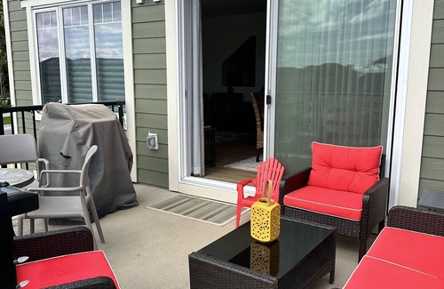 Royal Bay House | Victoria BC - Royal Bay. Beautiful New Seaside Home. Short walk to Park & Beach.