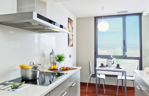Provencals del Poblenou Apartment | Victoria Diagonal Mar 2: Luxury Duplex Touristic Apartment Near the Beach
