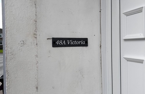 Egremont Apartment | Victoria