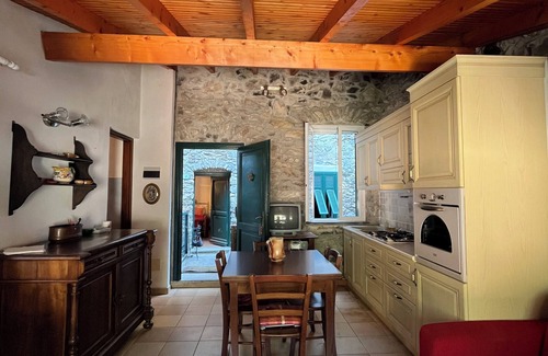 Rocchetta Nervina House | Victoria House - Fully equipped stone house