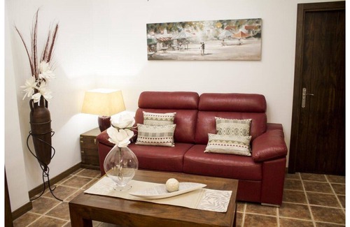 Siguenza Apartment | Victoria Loft with Jacuzzi II
