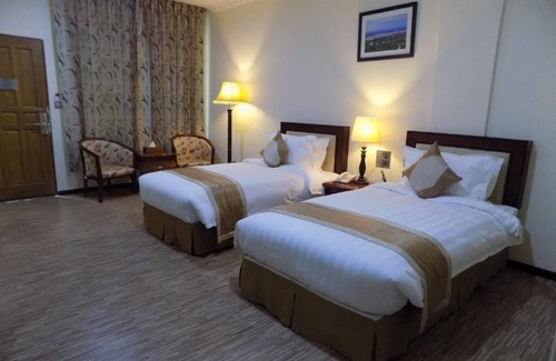 Mandalay Hotel | Victoria Palace Hotel