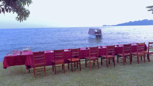 Entebbe Hotel | Victoria Rock Resort